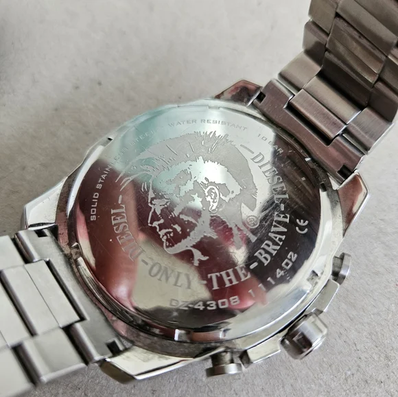 Diesel Men's Chronograph Mega Chief Stainless Steel Bracelet Watch - Picture 3 of 5